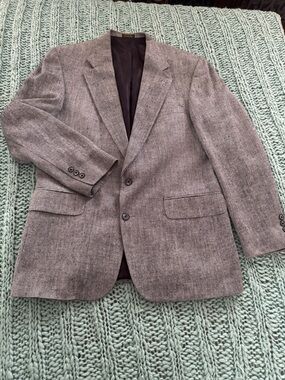 Bachrach Gray Herringbone Tweed Two-Button Sport Coat